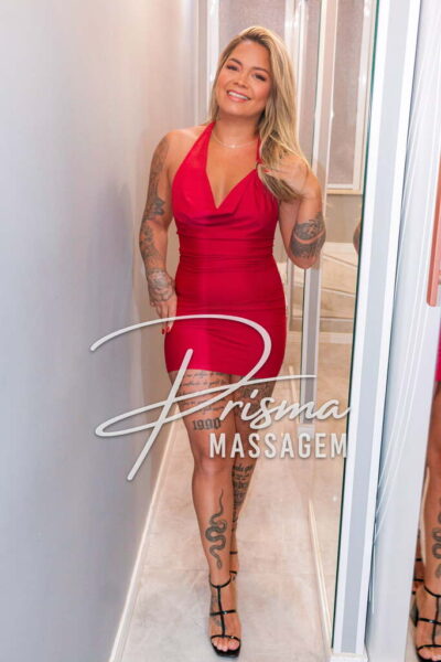 Mia – massagista